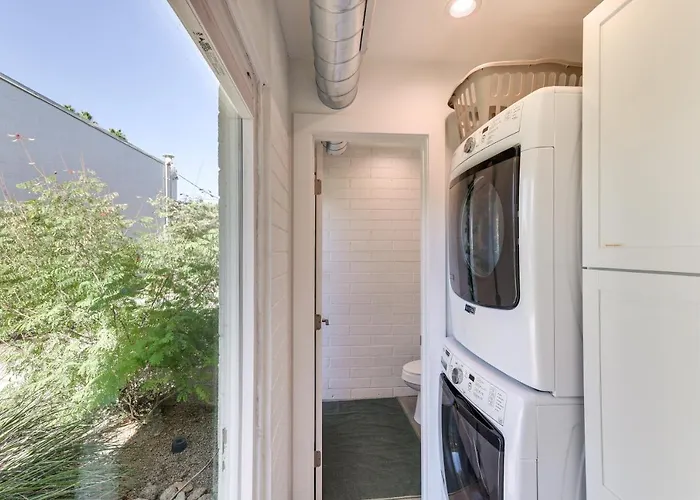 1 Mi To Old Town! Snowbird Escape W/ Pool Access Holiday home *
